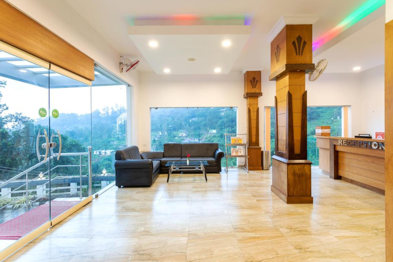 Monsoon Grande Hotel Munnar Exterior foto